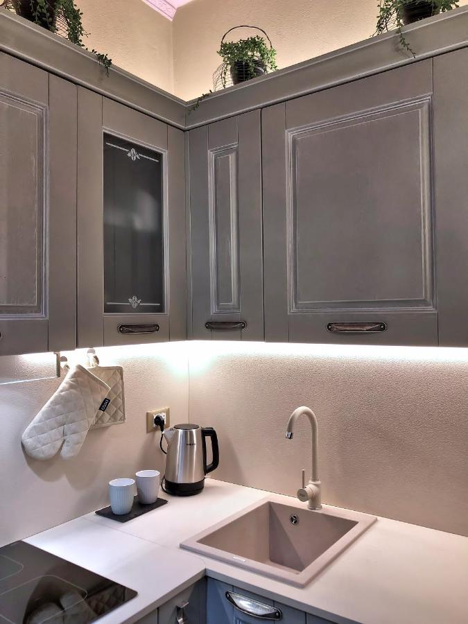 Il Giardino Segreto Apartment แฟร์รารา ภายนอก รูปภาพ
