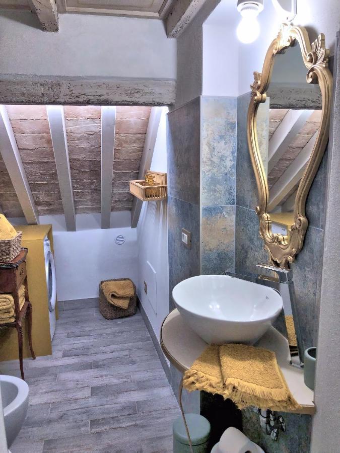 Il Giardino Segreto Apartment แฟร์รารา ภายนอก รูปภาพ